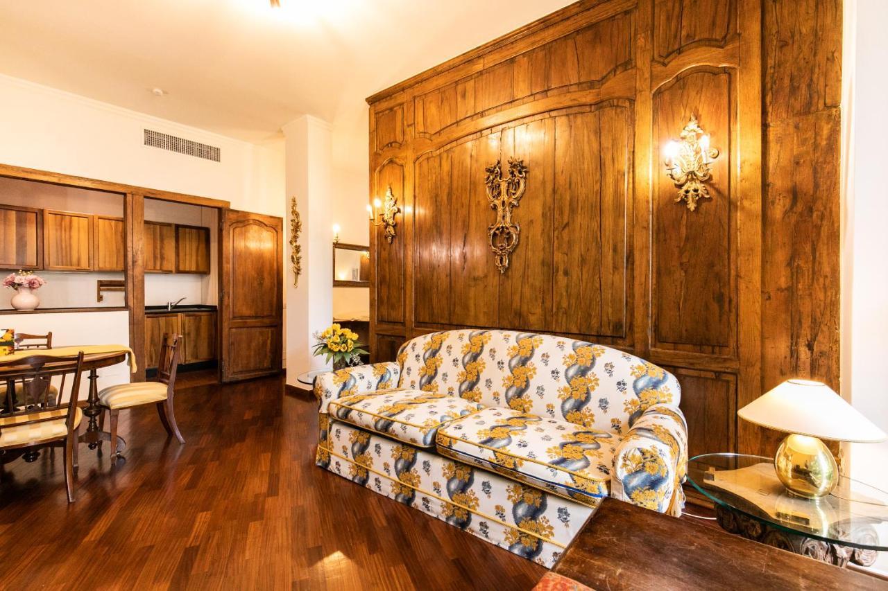 Klimt - Jacuzzi 5 Star - Luxury Design Apartment Milano Exterior foto