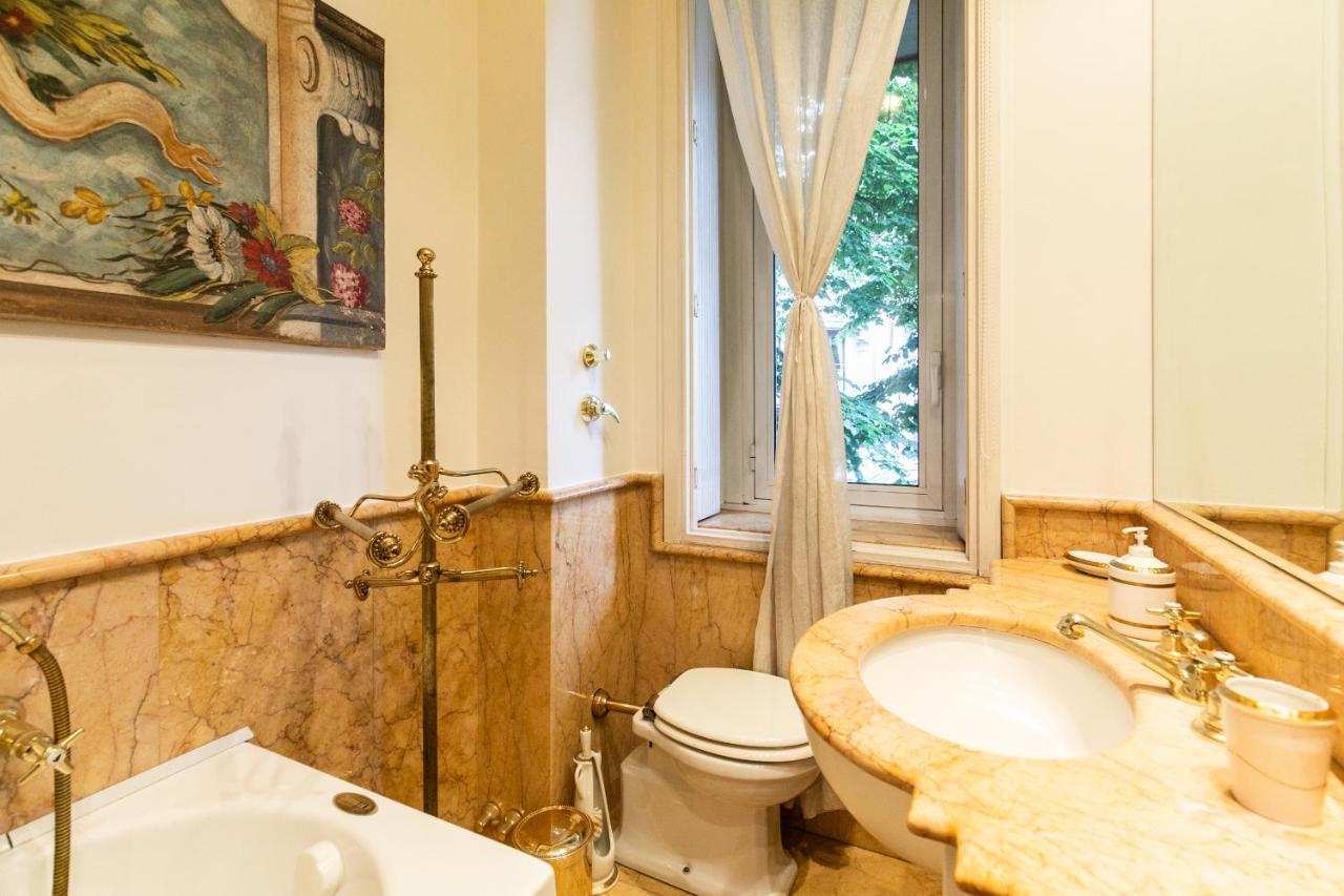 Klimt - Jacuzzi 5 Star - Luxury Design Apartment Milano Exterior foto
