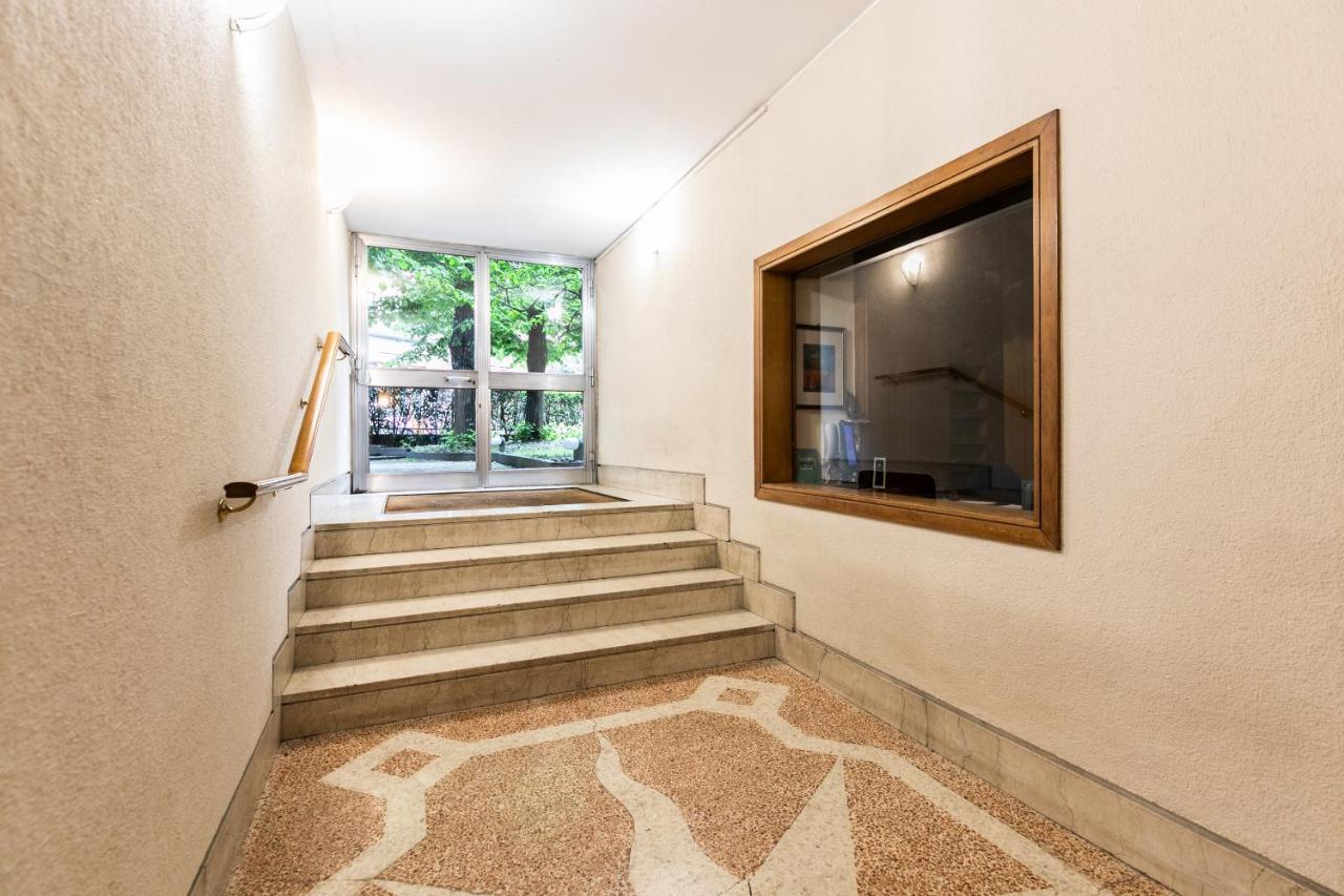 Klimt - Jacuzzi 5 Star - Luxury Design Apartment Milano Exterior foto