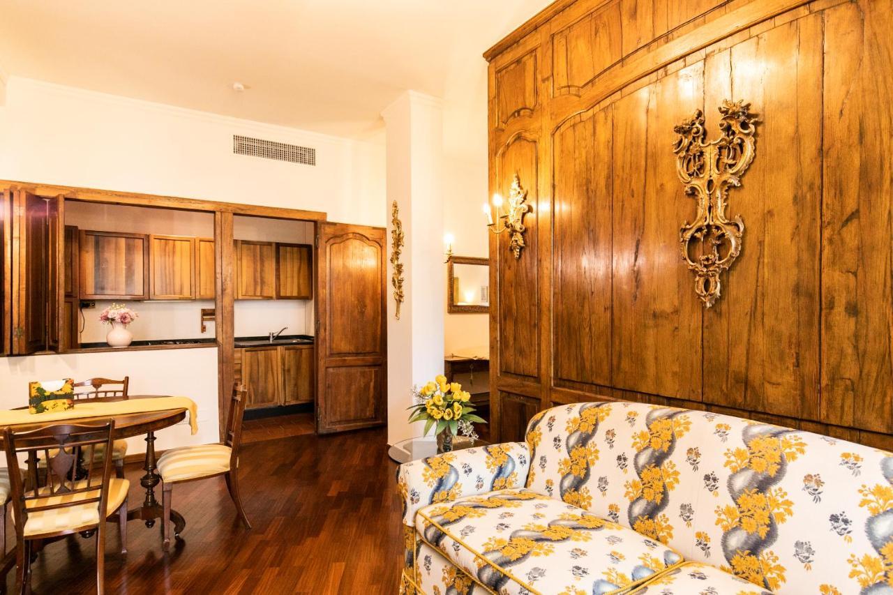 Klimt - Jacuzzi 5 Star - Luxury Design Apartment Milano Exterior foto