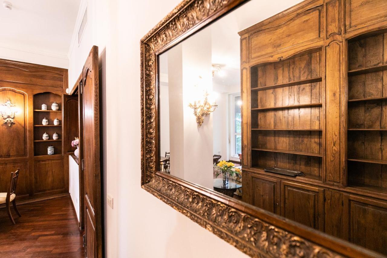 Klimt - Jacuzzi 5 Star - Luxury Design Apartment Milano Exterior foto