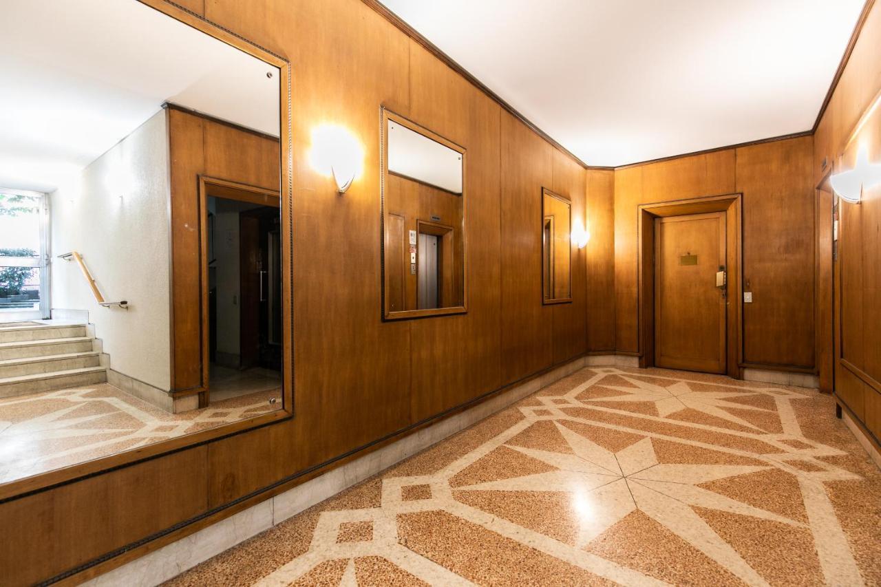 Klimt - Jacuzzi 5 Star - Luxury Design Apartment Milano Exterior foto